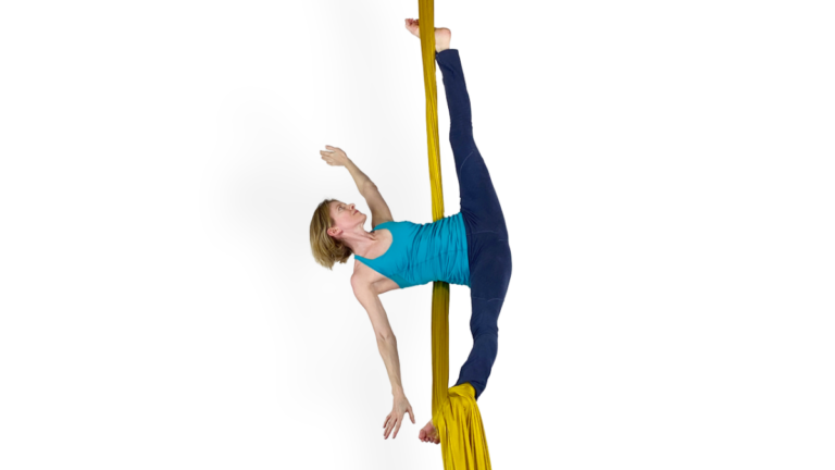 Middle Straddle Aerial Silks Intermediate Footlocks Video Tutorial