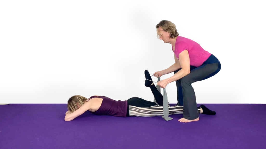 Aerial Ground Drill for Single Knee Hang Partner Drill Video Tutorial