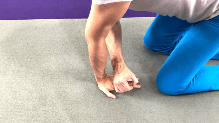 Aerial Ground Drill for Finger Stretch Video Tutorial