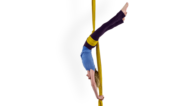 hip key thread through dive to scorpion Aerial Silks Advanced Drops & Dives Video Tutorial